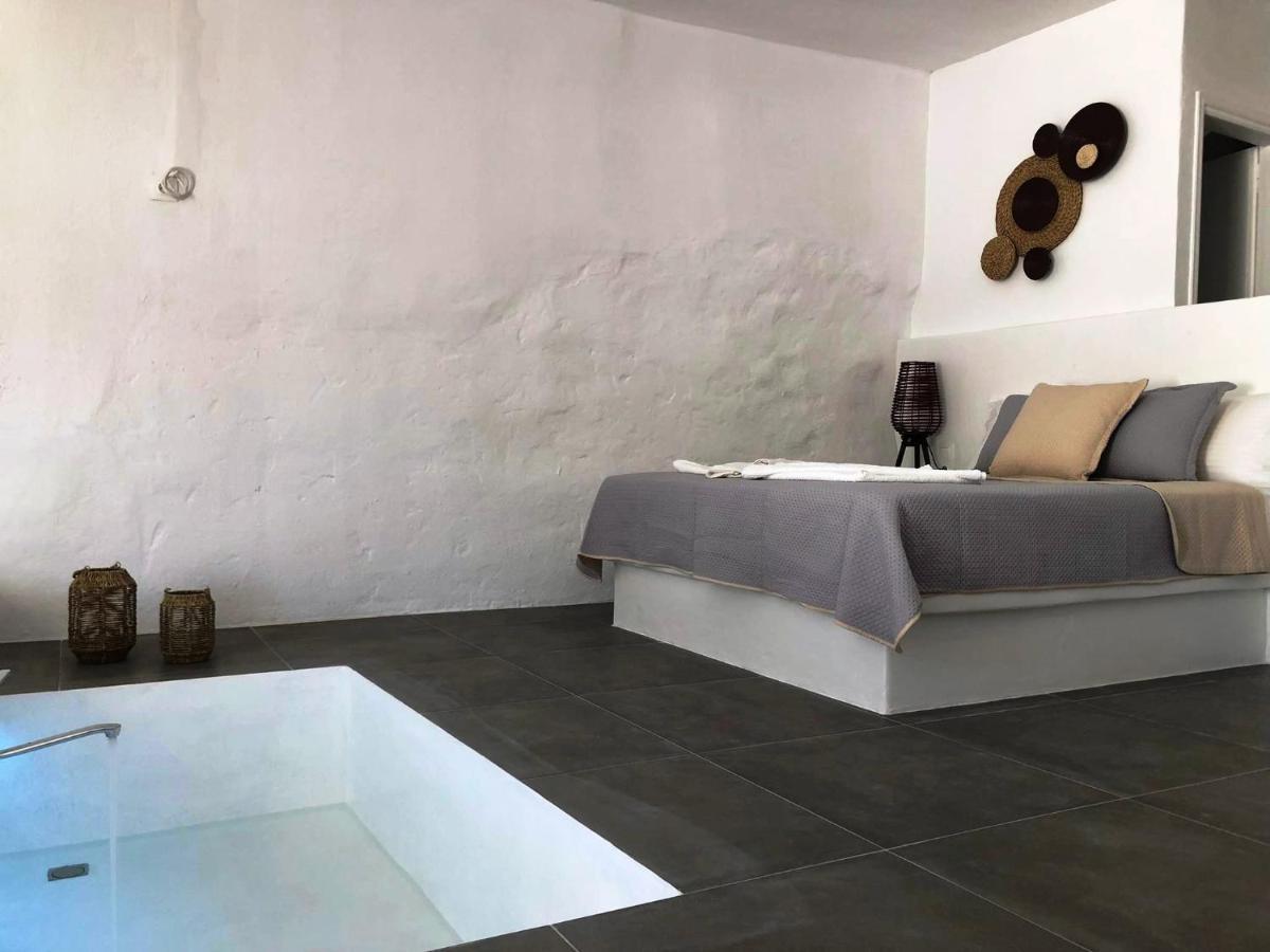 Aqua Bay Agia Kyriaki Bed and Breakfast Strand van Agia Kiriaki Buitenkant foto